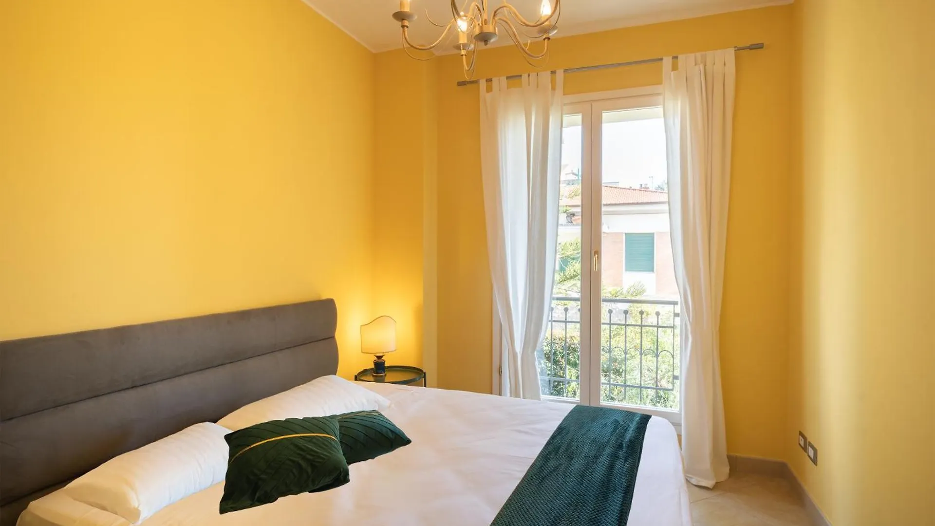 Apartment Windsor Mare - In The Heart Of Bordighera -