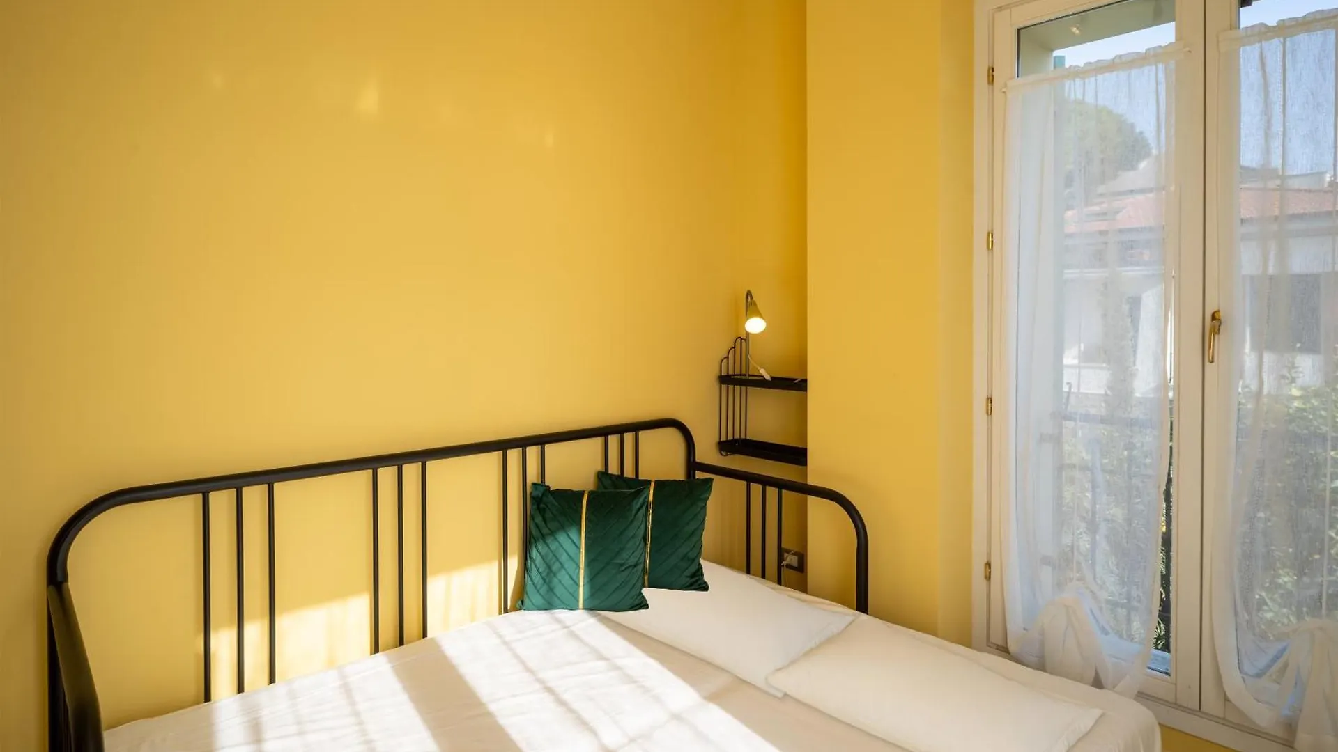 Apartment Windsor Mare - In The Heart Of Bordighera - Italy